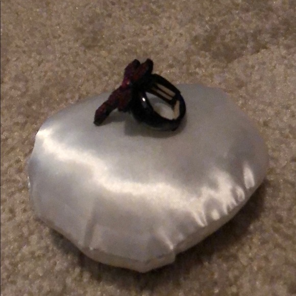 Pink cross ring - Picture 2 of 4